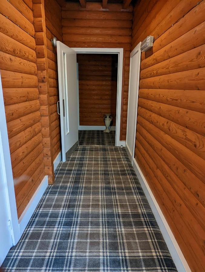 Kaoglen Squirrel Drey-hot Tub-pet Friendly-perth Lodge *