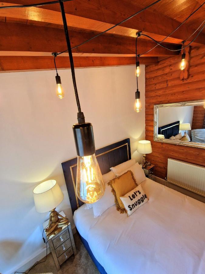 Lodge Kaoglen Squirrel Drey-hot Tub-pet Friendly-perth Balnald